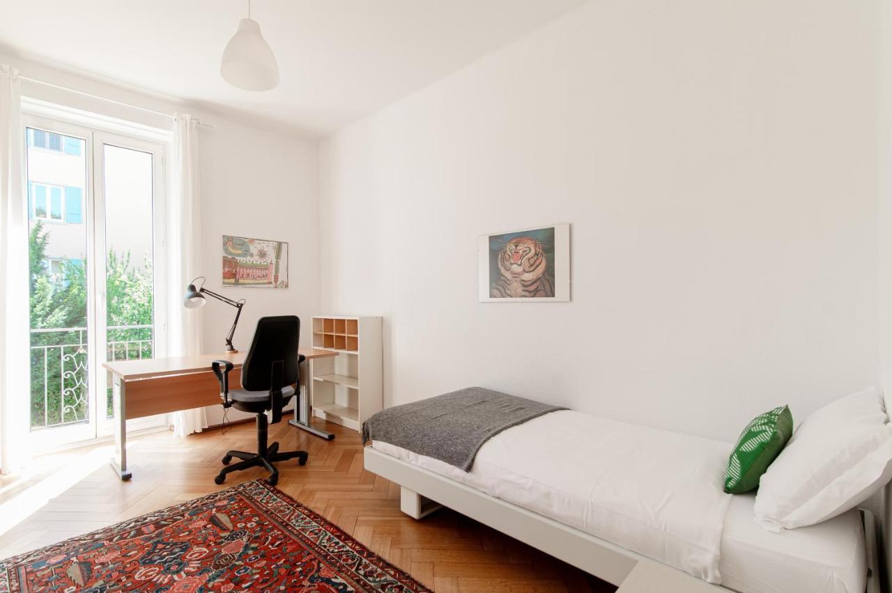 Giuka Apartment By Quokka 360 - Close To The Station Massagno Экстерьер фото
